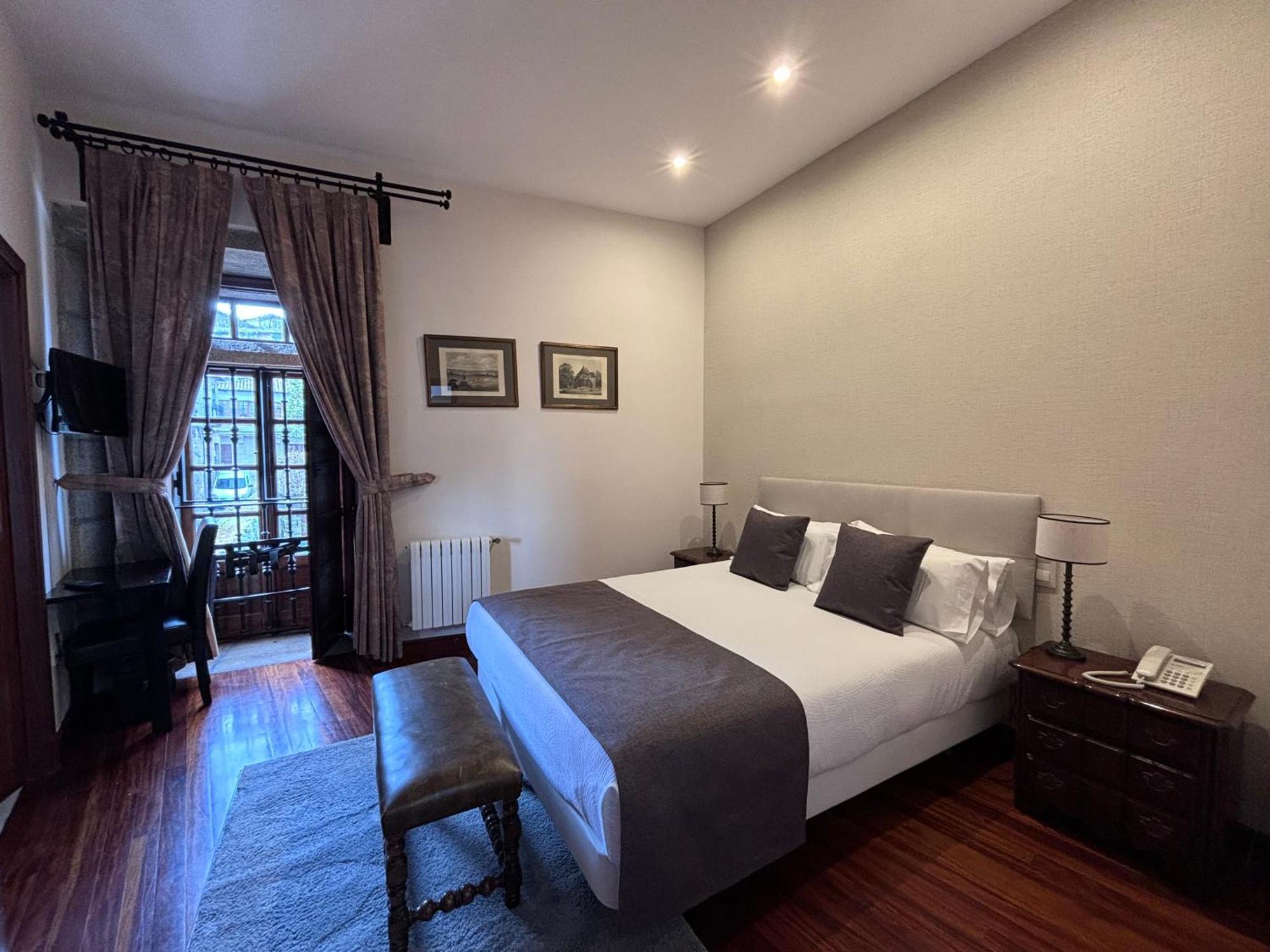 Hotel A Torre Do Xudeu Туй Екстериор снимка